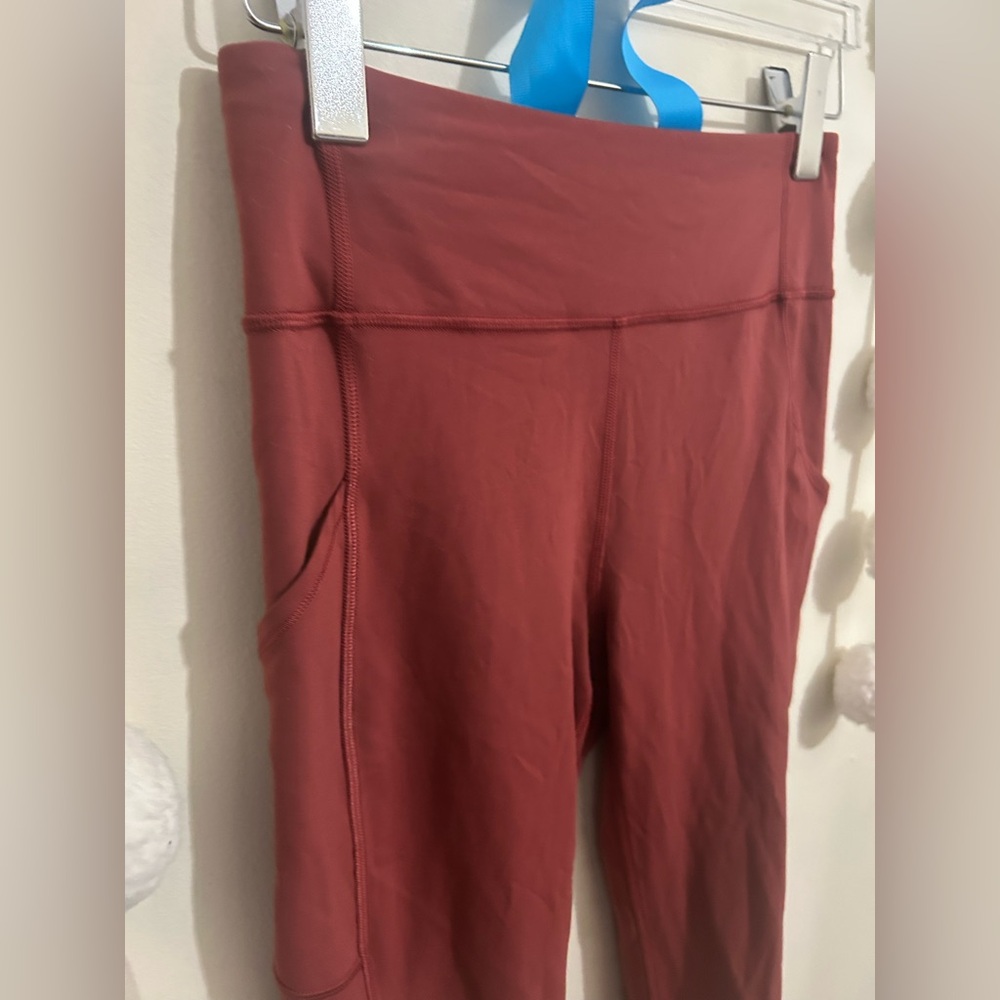 Lululemon Invigorate High Rise Crop - Picture 10 of 12